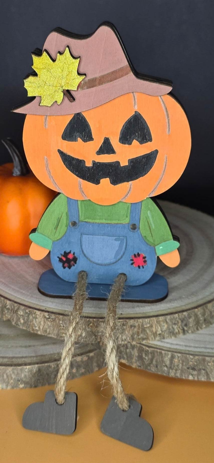 Scarecrow Shelf Sitter